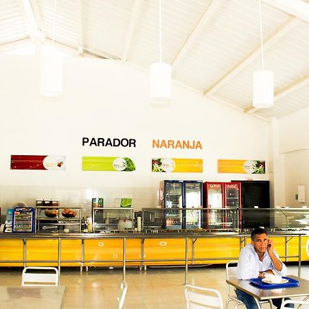 Hotel Las Olas Mamonal Cartagena エクステリア 写真