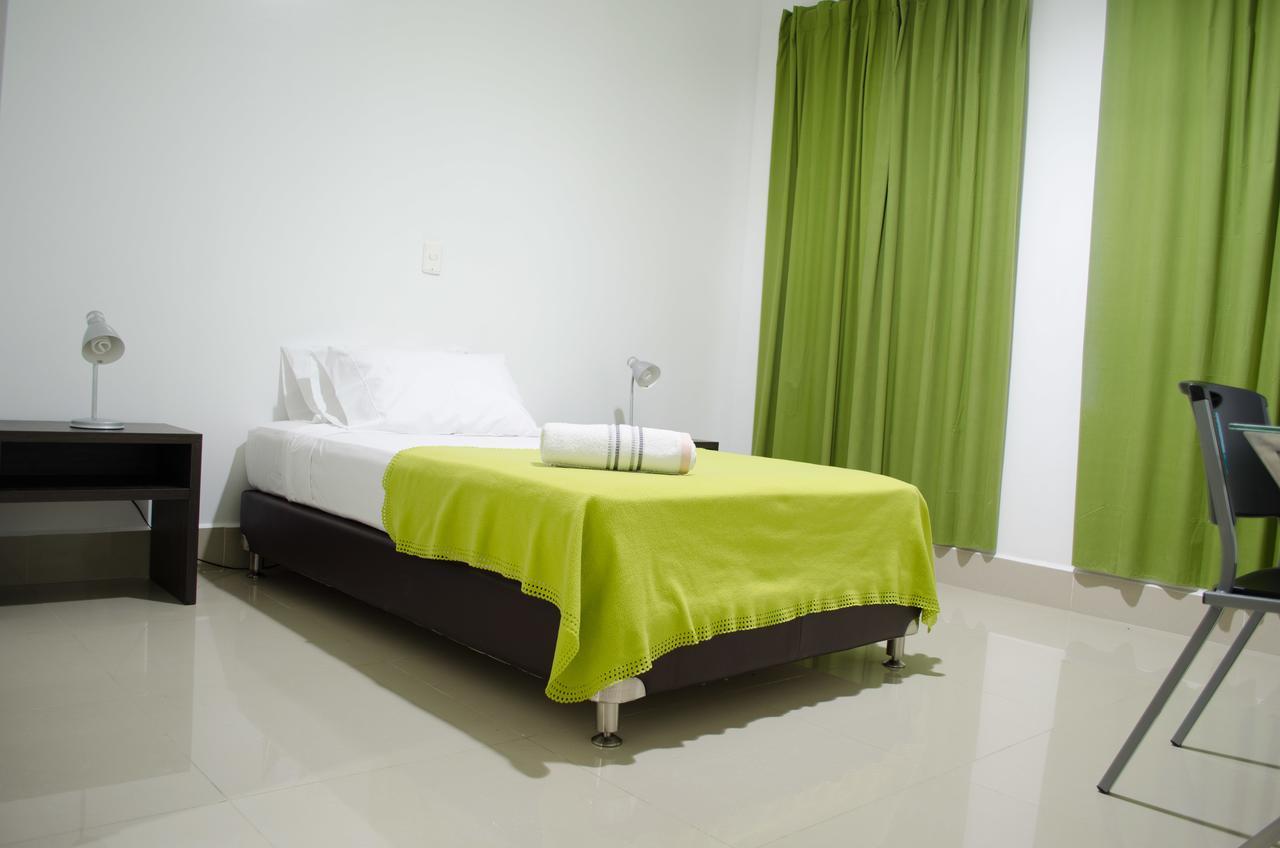 Hotel Las Olas Mamonal Cartagena エクステリア 写真